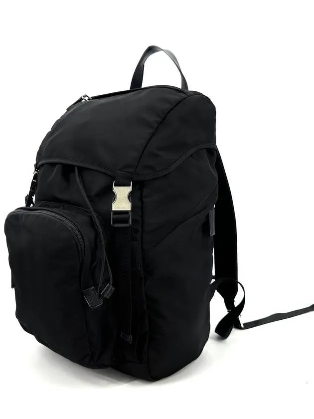 2VZ135 Triangle Logo Re Nylon Saffiano Backpack
