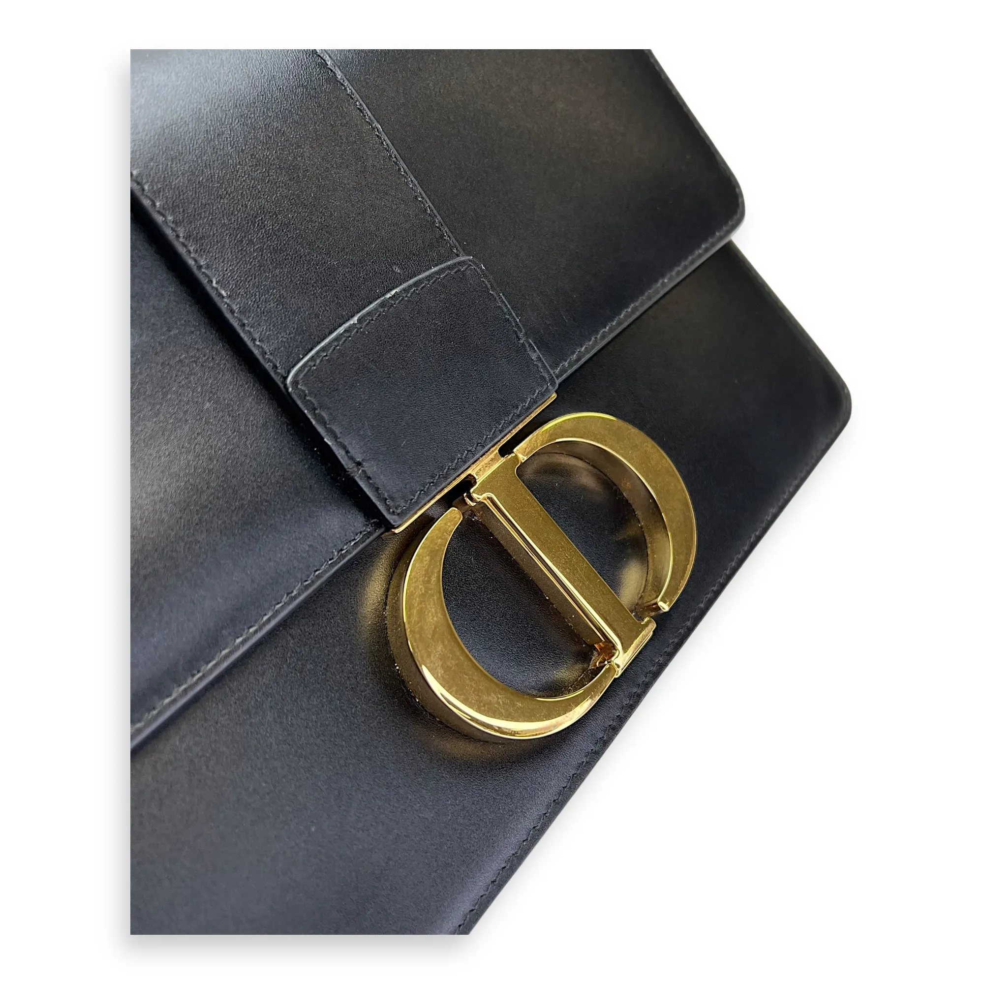 30 Montaigne Medium Black Crossbody Bag in Calfskin, Gold hardware