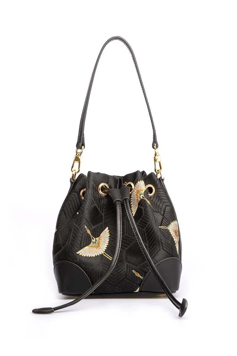 Aiviin | Black Wonder Woman Bucket Bag