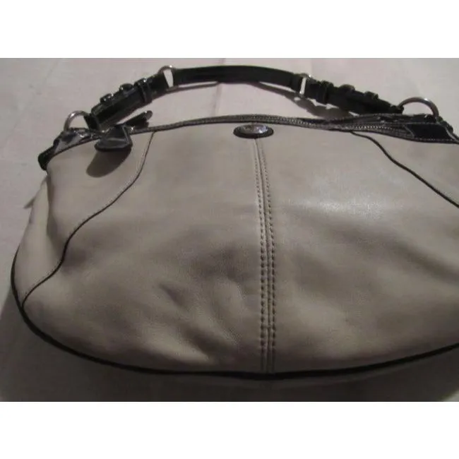 Coach Vintage Pursesdesigner Purses Taupe Buttery Soft Leather And Navy Patent Leather Hobo Bag
