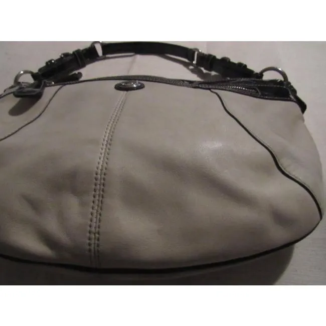 Coach Vintage Pursesdesigner Purses Taupe Buttery Soft Leather And Navy Patent Leather Hobo Bag