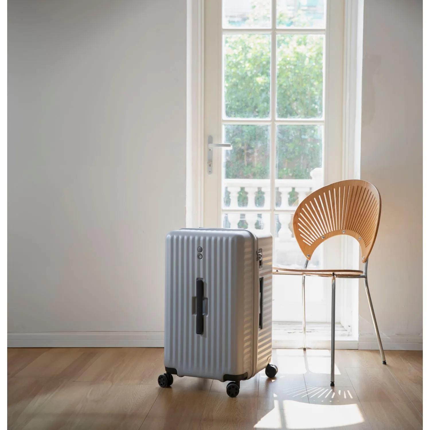 Echolac Celestra Supertrunk 26" Medium Luggage