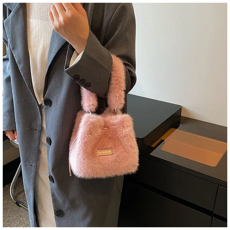 Fur Puffy Women'S Drawstring Bucket Bags-Showtown