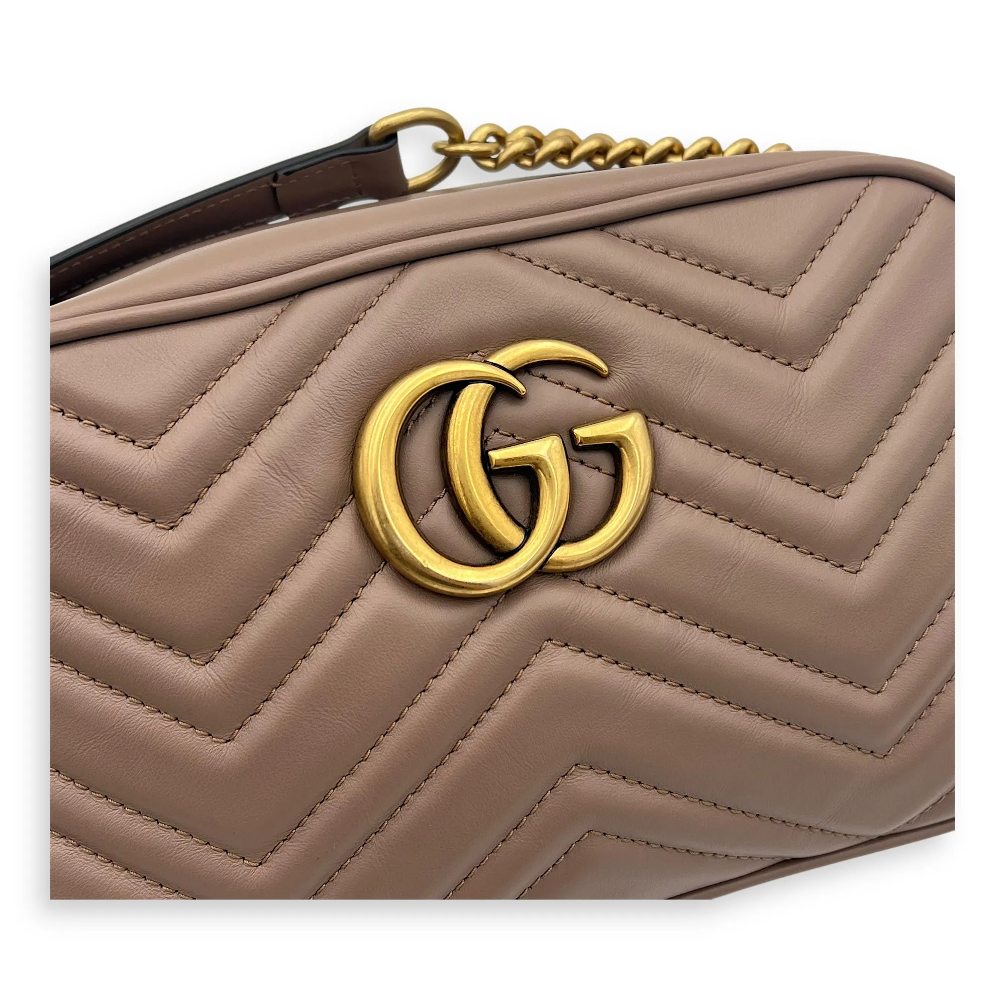 GG Marmont Small Beige Crossbody Bag in Calfskin, Gold hardware