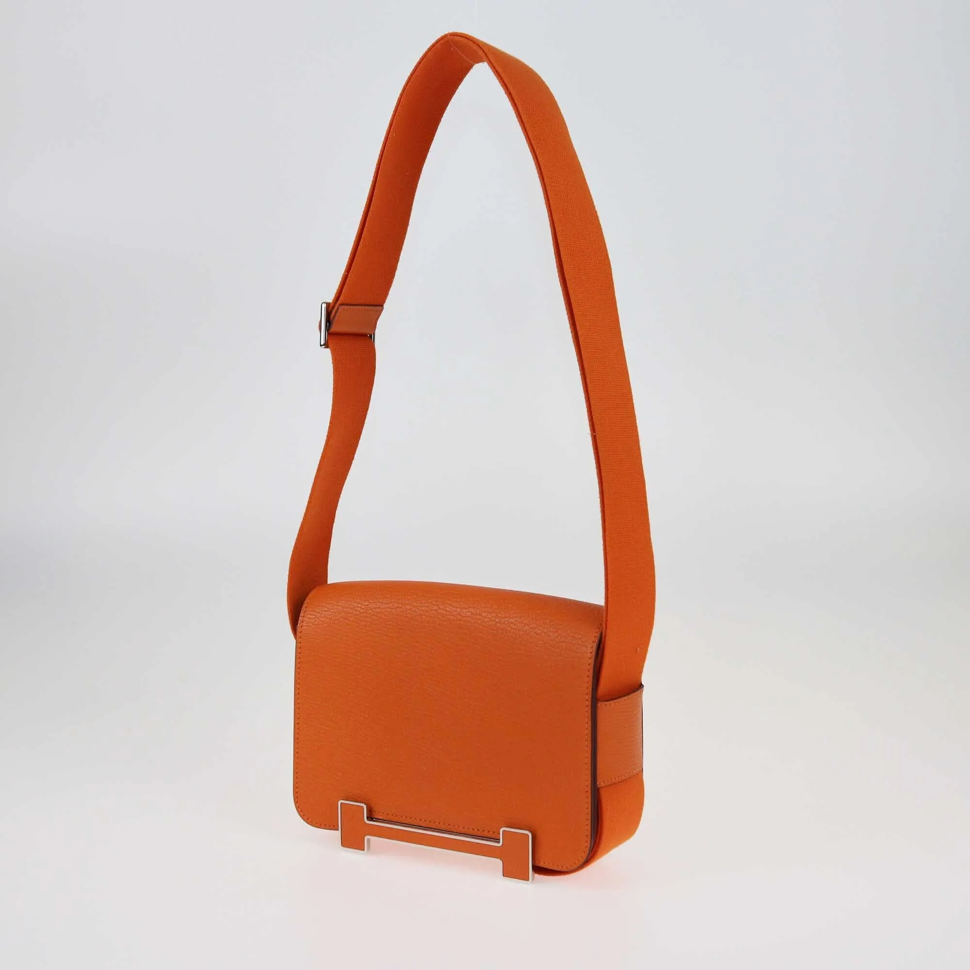 Hermès Orange Chèvre Mysore Palladium Hardware Geta Sangle Bag