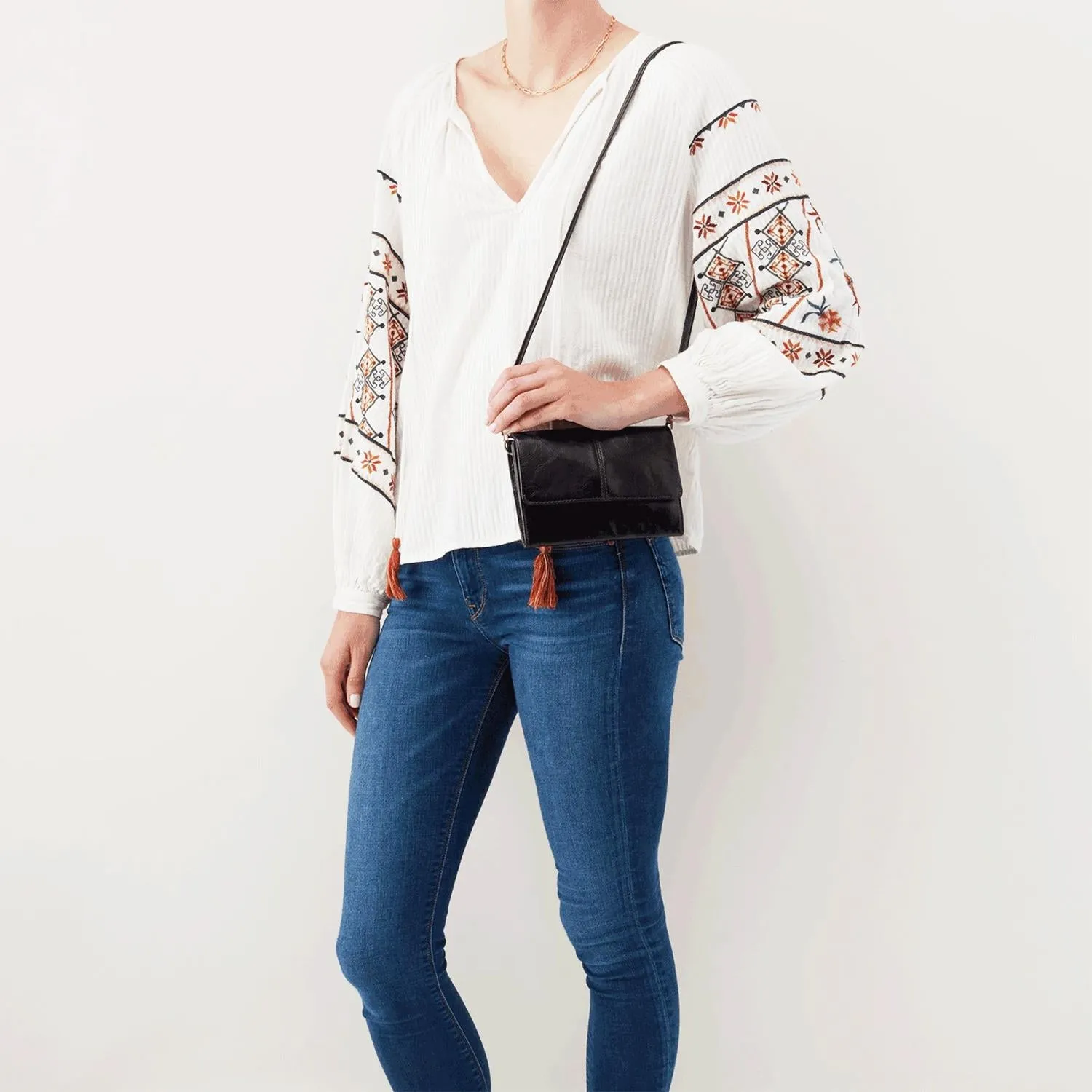 Hobo Jetty Black Vintage Hide Leather