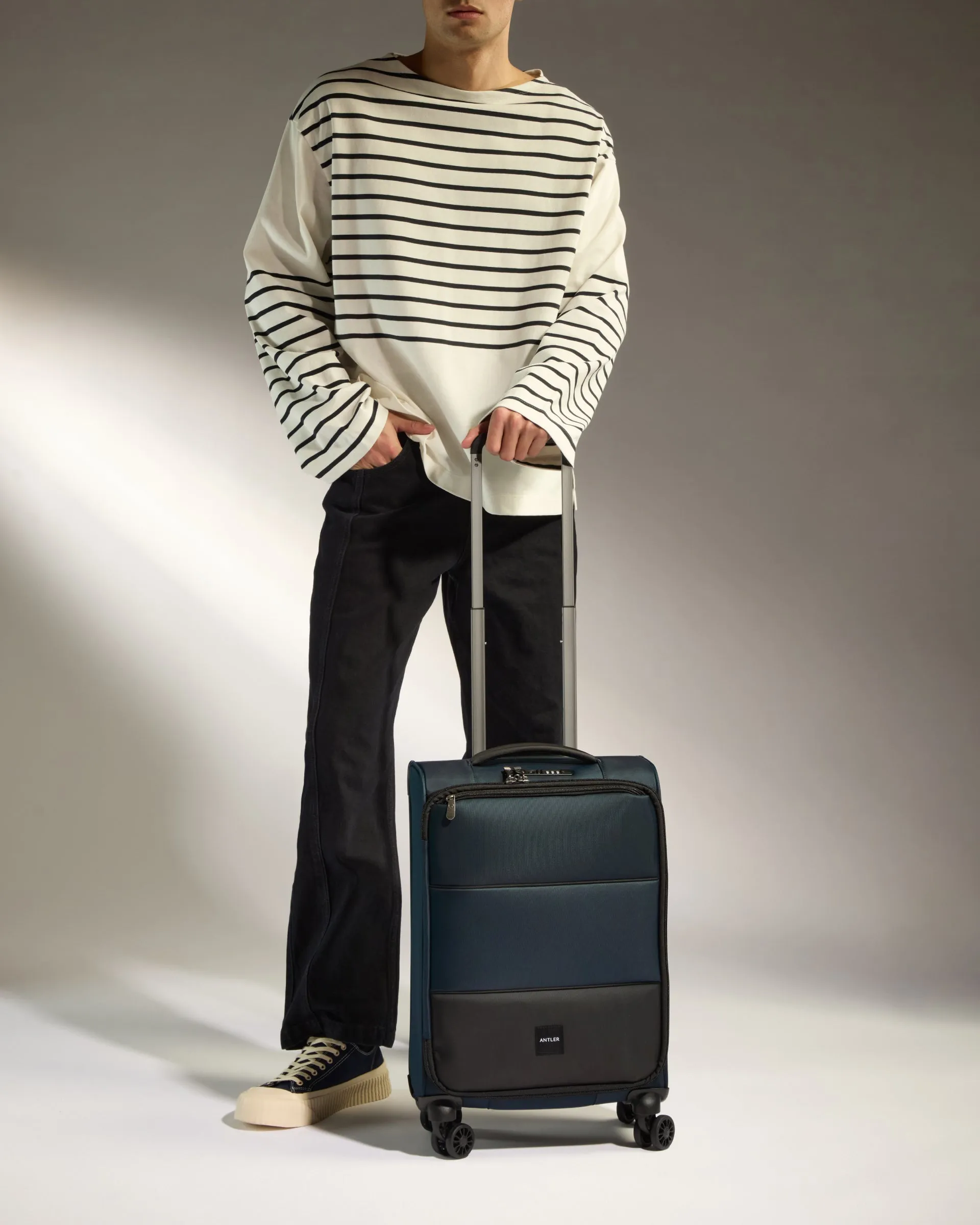 Lightest Cabin Suitcase in Indigo- Soft Stripe
