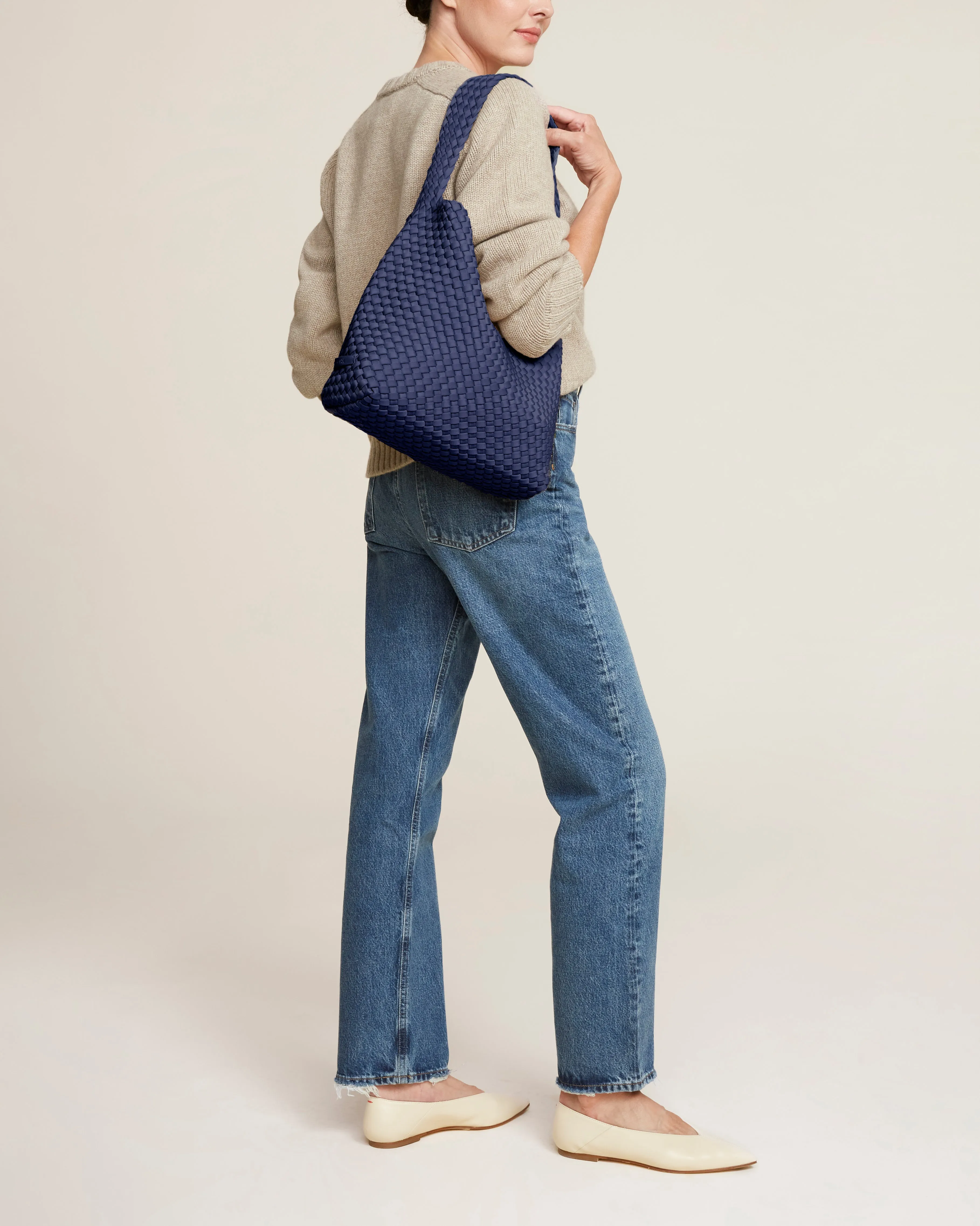 Nomad Medium Hobo | Ink Blue