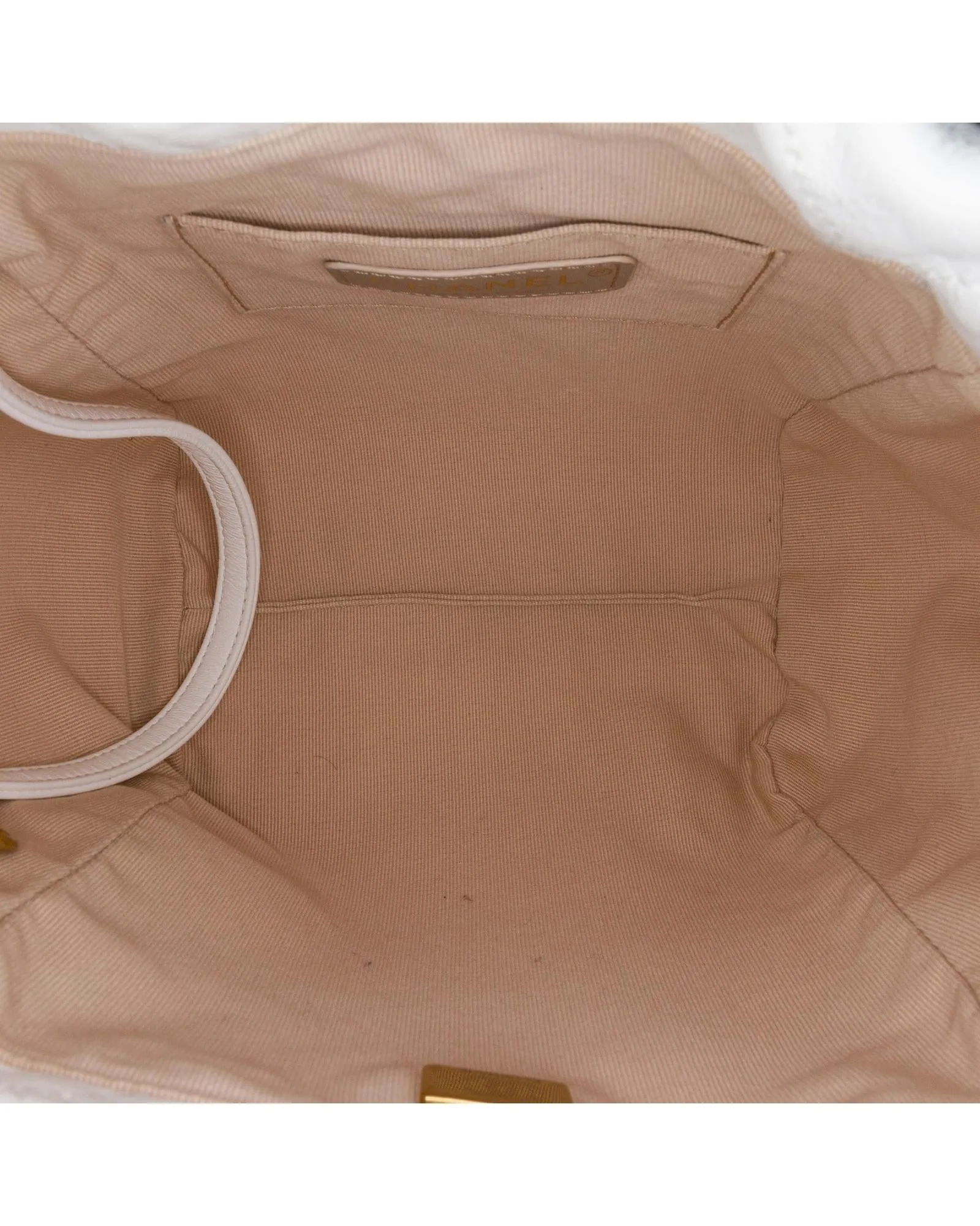Quilted Lambskin Chain Detail Bucket Bag