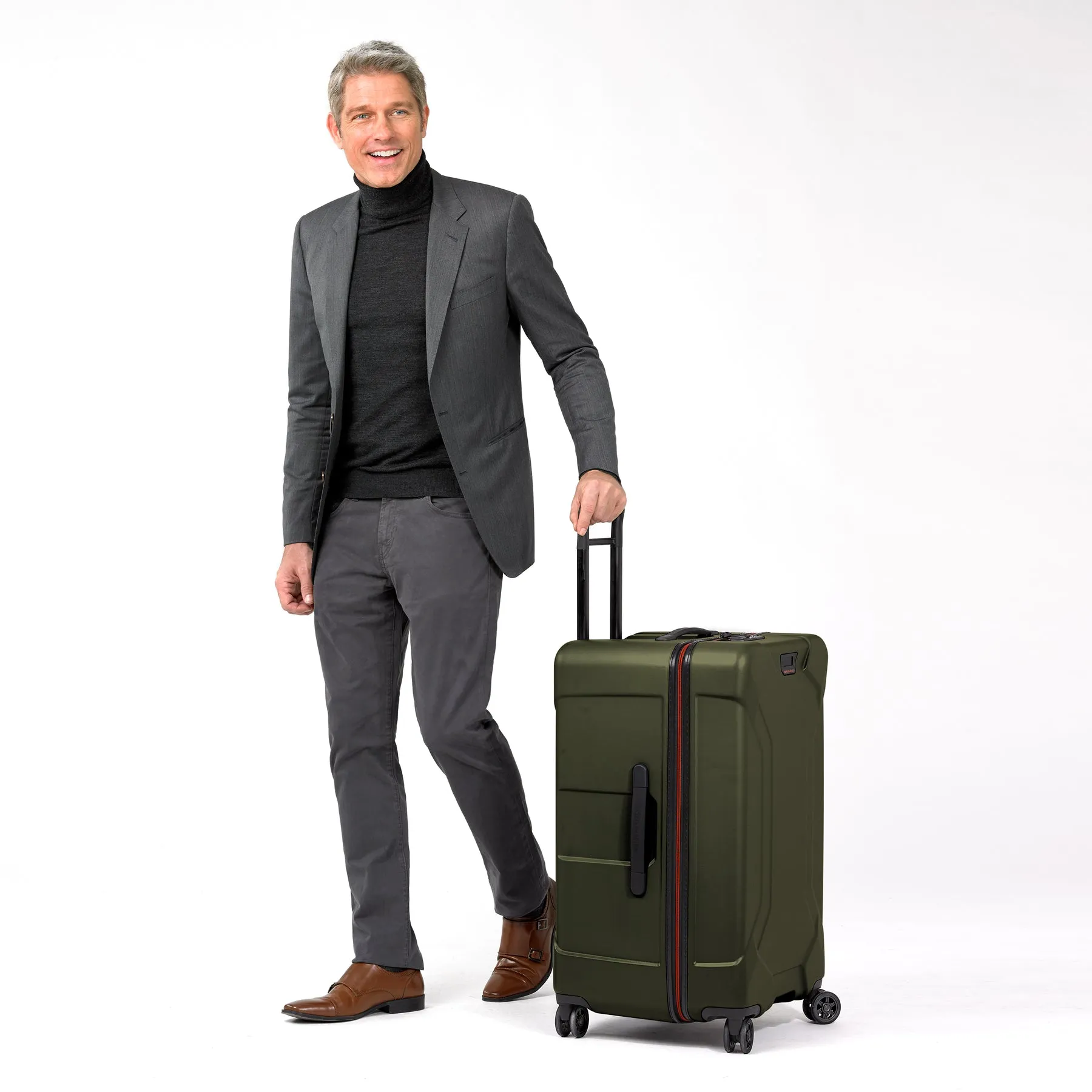 TORQ Medium Hardside Trunk Spinner - Hunter